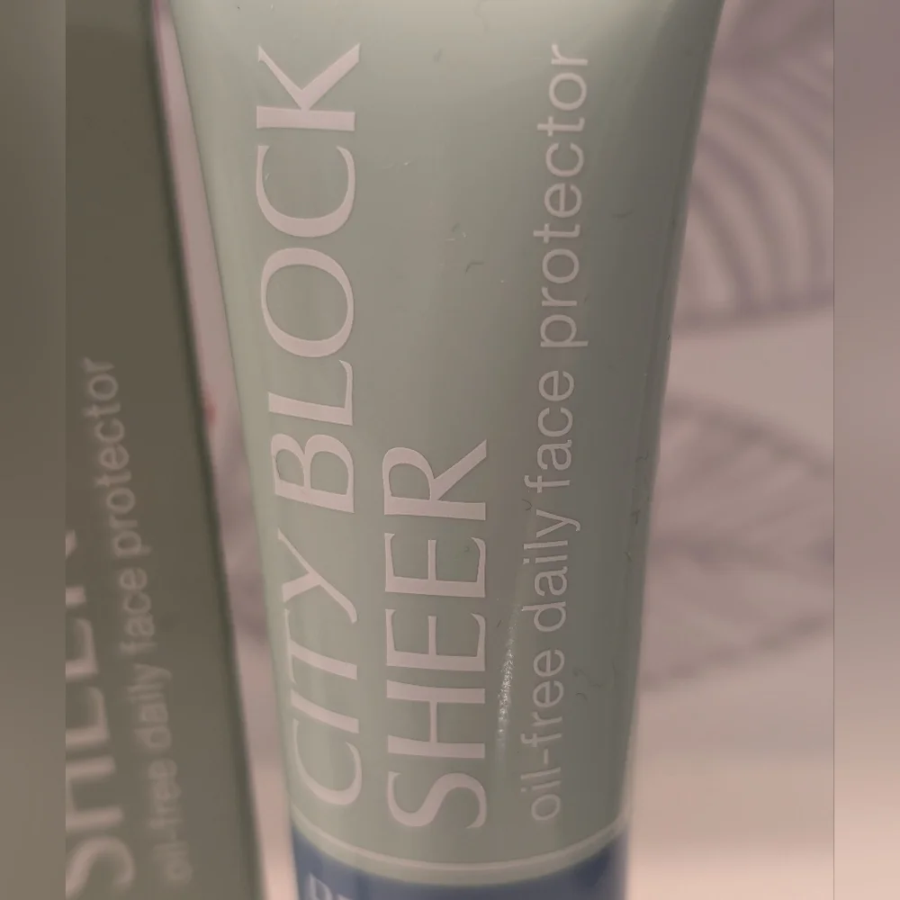 Clinique City Block Sheer SPF 25 Full Size NWT